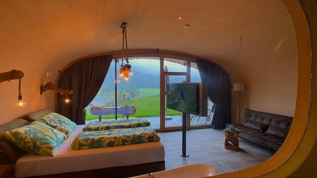 Erdhaeuser Und Apartments Mit Seeblick Und Alleinlage Weissensee Ngoại thất bức ảnh
