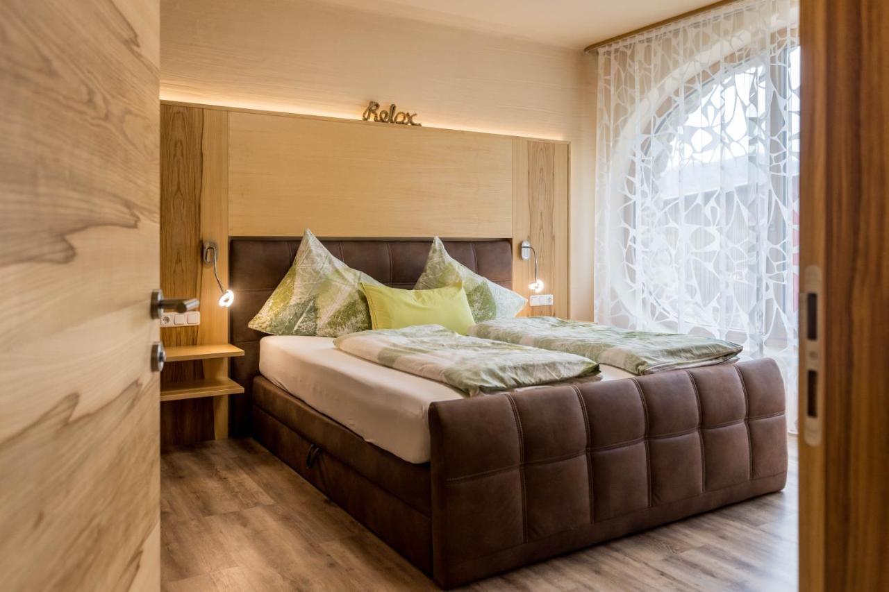 Erdhaeuser Und Apartments Mit Seeblick Und Alleinlage Weissensee Ngoại thất bức ảnh