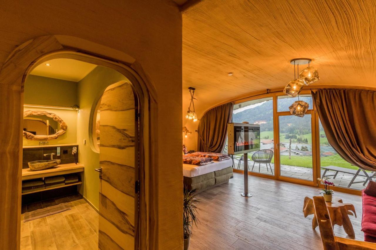 Erdhaeuser Und Apartments Mit Seeblick Und Alleinlage Weissensee Ngoại thất bức ảnh